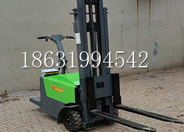 梅河口市电动叉车电动叉车电动堆高机小型液压升降车三轮叉车新款2吨半电动叉车